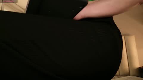     online show from October 1, 12:21 pm