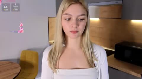 Alissa online show from December 2, 6:10 pm