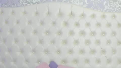 megan_tower online show from April 4, 7:13 pm