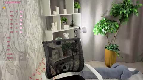 Michelle online show from October 4, 5:13 am