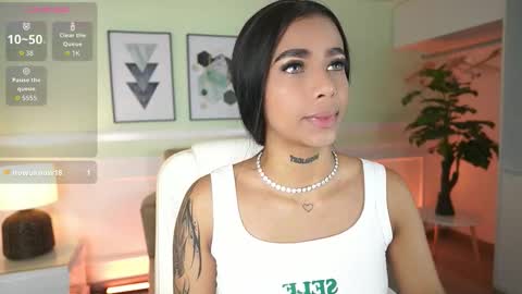 Megan Lowell online show from January 8, 11:36 am