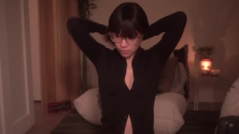  for more 3 online show from December 25, 2:46 am