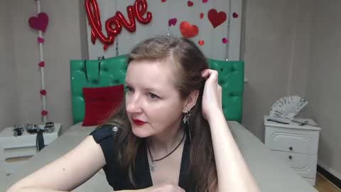 MeganPirs online show from April 16, 5:12 pm