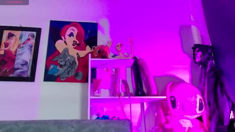 Megan online show from December 3, 7:38 pm