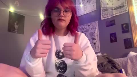 Megeggs online show from March 1, 7:59 pm