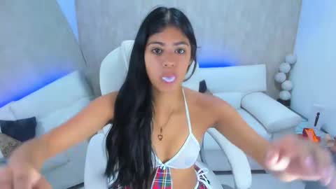 meggan online show from February 2, 4:05 am