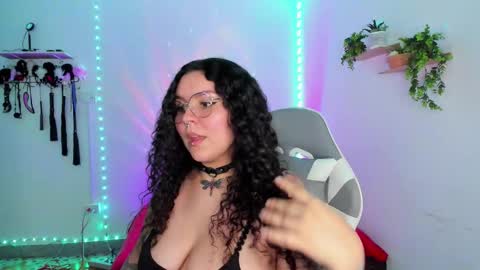   online show from September 29, 12:38 am