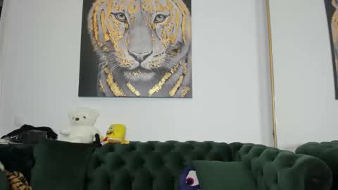 megpalmer online show from February 26, 8:02 pm