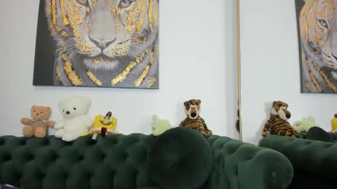 megpalmer online show from November 12, 8:07 pm