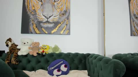 megpalmer online show from May 28, 7:56 pm
