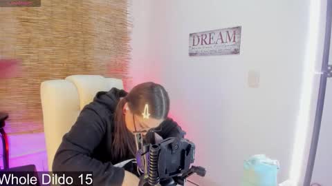 MELISSA online show from October 13, 11:57 am