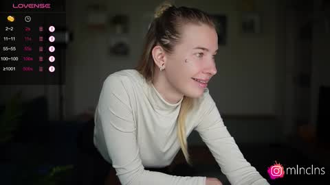 MELANIE  PVT ONLY 60TK PER MIN online show from September 21, 3:32 pm