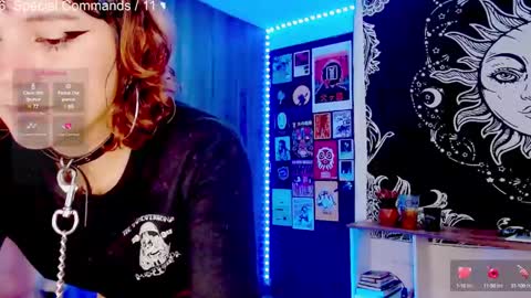 Melissa  -  -  Please help me to reach 100 thumbs up online show from December 21, 7:38 pm