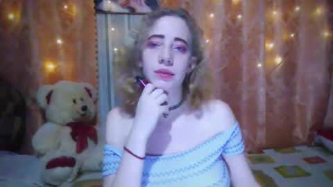 Mel Mellie online show from December 29, 8:04 pm