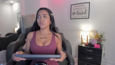 melan_owen online show from February 24, 11:09 am