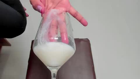 Melania online show from October 5, 2:55 pm