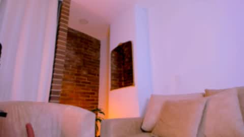 melanie_diaz online show from March 8, 2:43 am