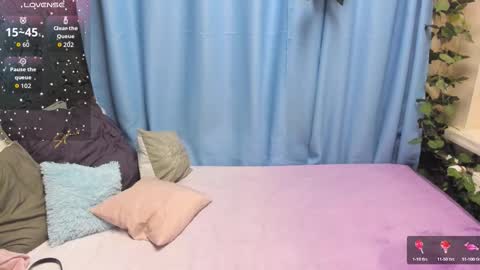 Melanie online show from October 22, 9:25 am