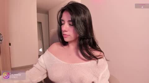 Melanie online show from September 18, 10:08 pm