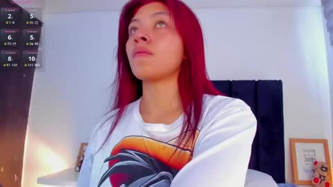 Melanie roux  online show from March 24, 12:32 pm