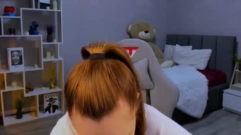 MelanieAlves online show from November 30, 7:29 pm