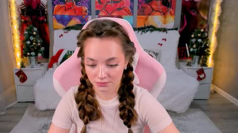 MelanieAlves online show from January 18, 12:45 pm