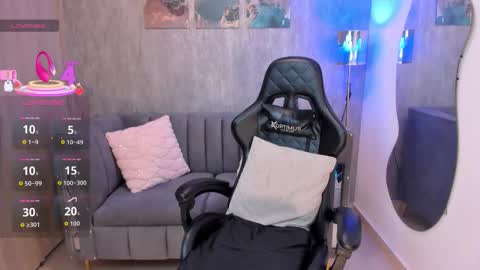 Melanie online show from October 9, 11:20 pm