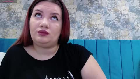 melanniebrown online show from December 11, 4:28 am