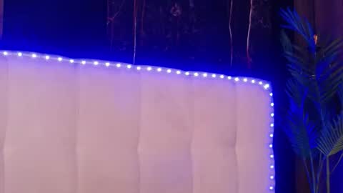 melanniebrown online show from March 10, 6:17 am