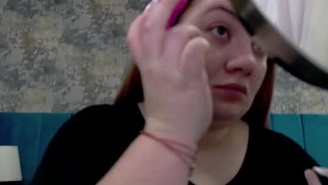 melanniebrown online show from February 2, 7:41 am