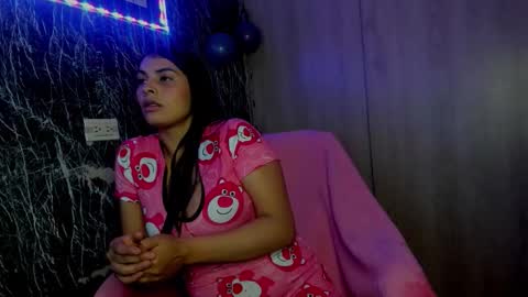 Melany  follower online show from November 12, 3:37 am