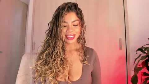 EI online show from June 1, 5:14 pm