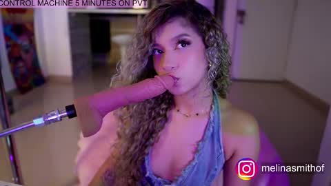 MelinaSmith  online show from November 9, 10:38 pm