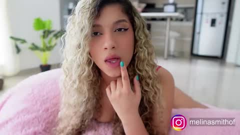 MelinaSmith  online show from September 23, 9:02 pm