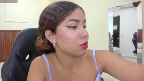 M E L I N A  online show from September 22, 5:00 pm