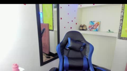 Melisa online show from June 17, 11:33 am