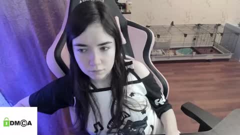 melisanilson online show from December 30, 12:00 am