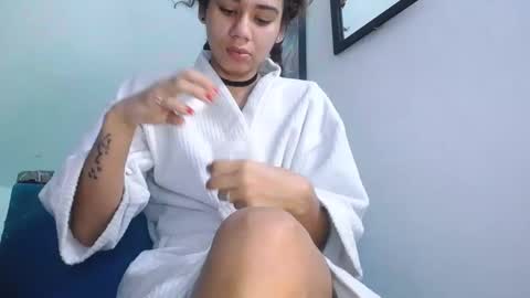 melissa online show from February 10, 11:57 am