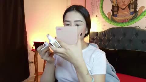 michell online show from December 14, 8:47 pm