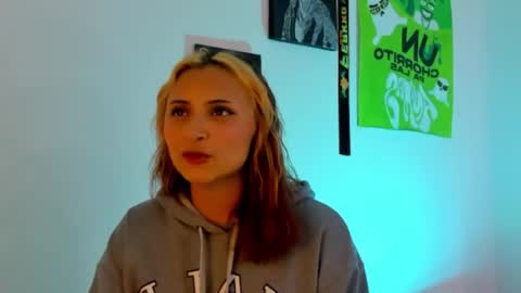 melissa_noir online show from November 19, 5:35 pm