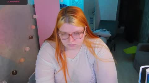 melissa_purr online show from April 16, 9:39 pm