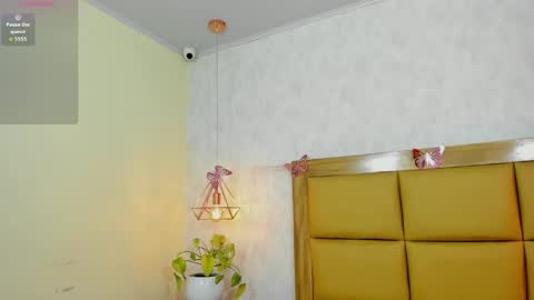    online show from September 11, 8:09 pm