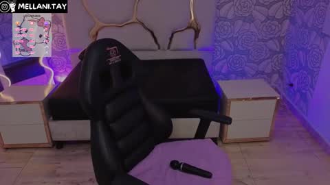 Mellani  online show from November 21, 3:30 am