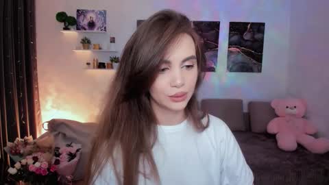 Tessa online show from December 17, 10:03 pm