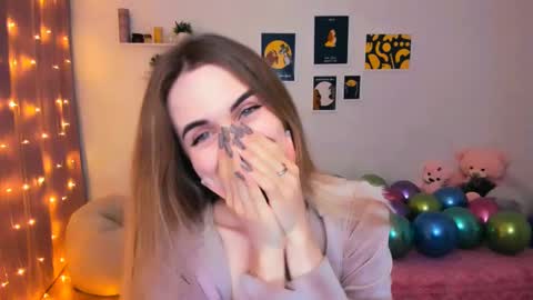 Tessa online show from February 10, 9:04 pm