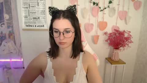 mellonmayre online show from February 19, 8:31 pm