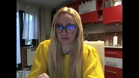 Melly online show from November 28, 8:28 am