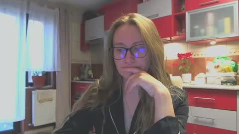 Melly online show from February 14, 7:07 am