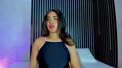 melody phillips online show from February 27, 5:40 am