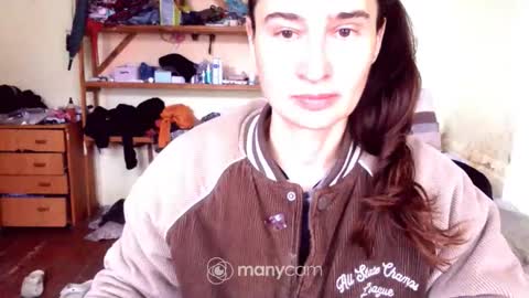 Yummygirl online show from May 3, 3:54 am